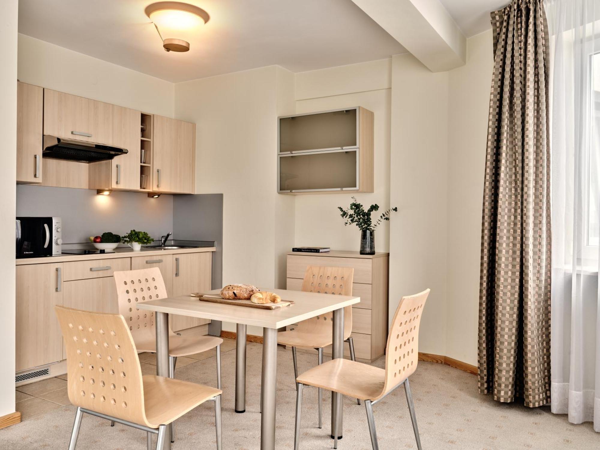 Apartamenty Media Park Варшава Екстериор снимка