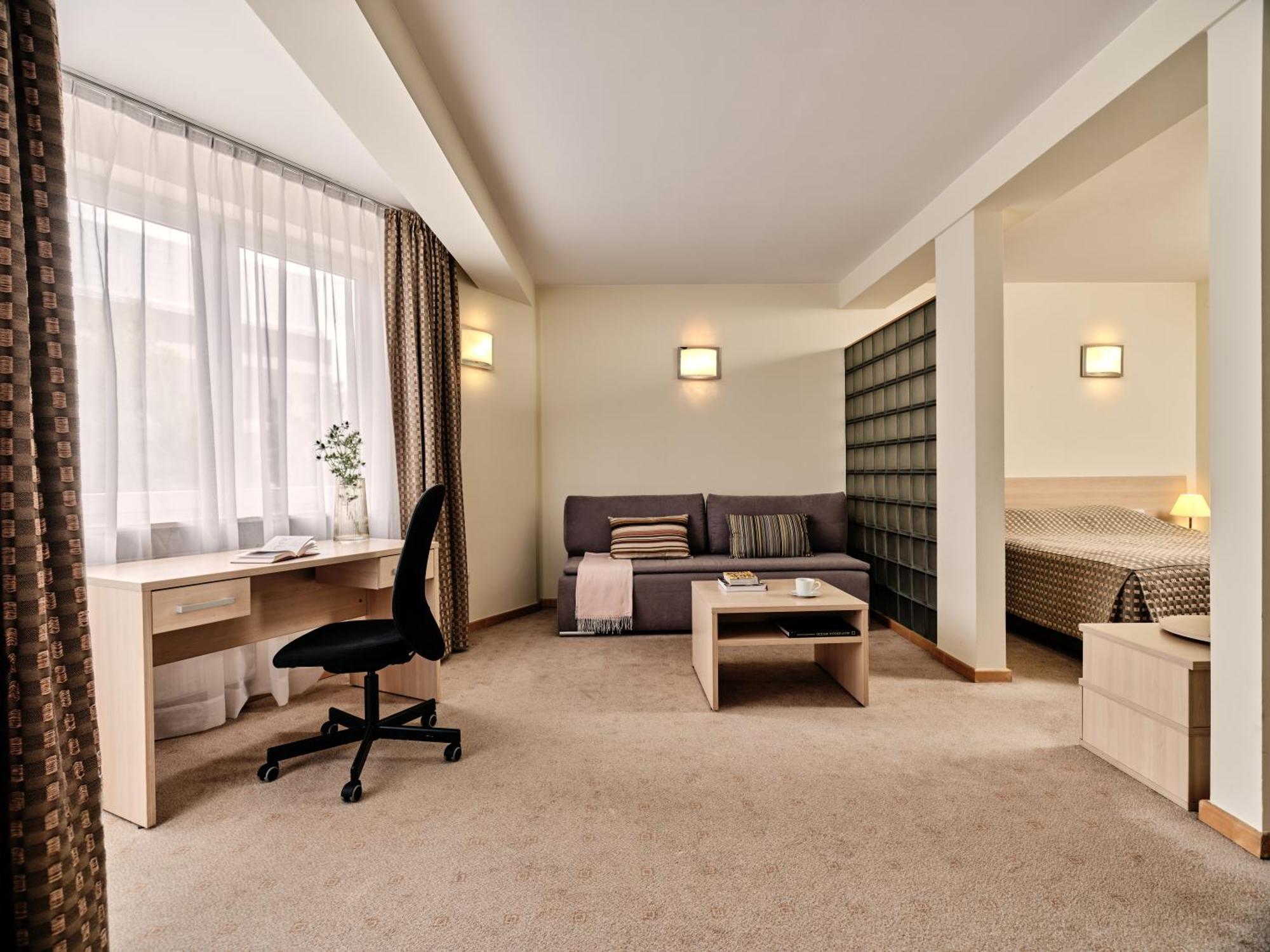 Apartamenty Media Park Варшава Екстериор снимка