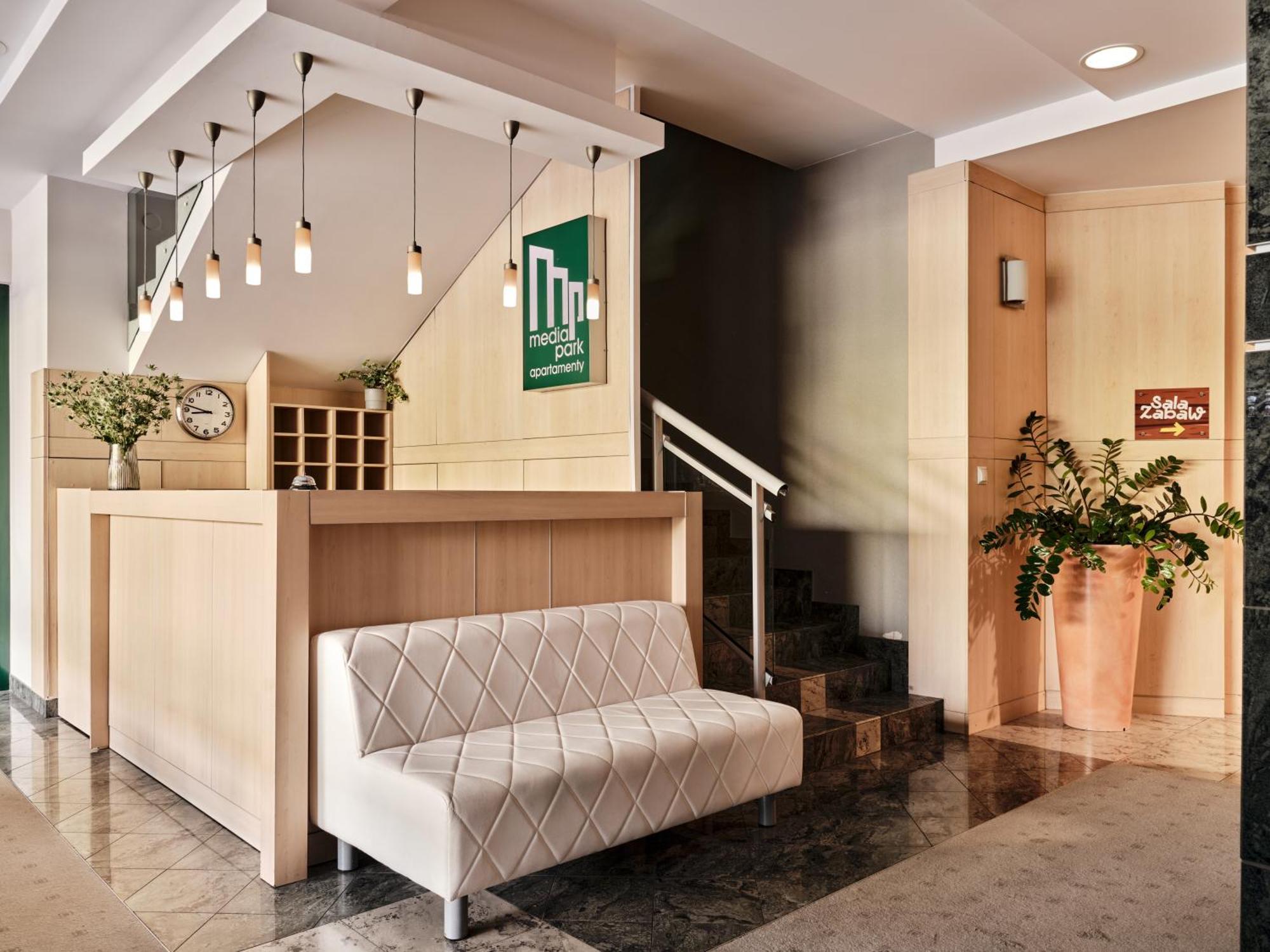 Apartamenty Media Park Варшава Екстериор снимка