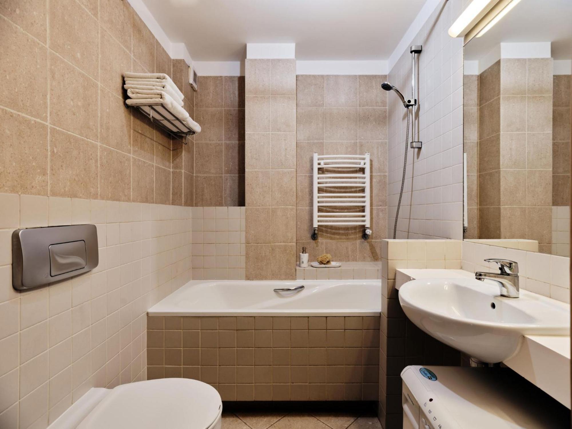 Apartamenty Media Park Варшава Екстериор снимка
