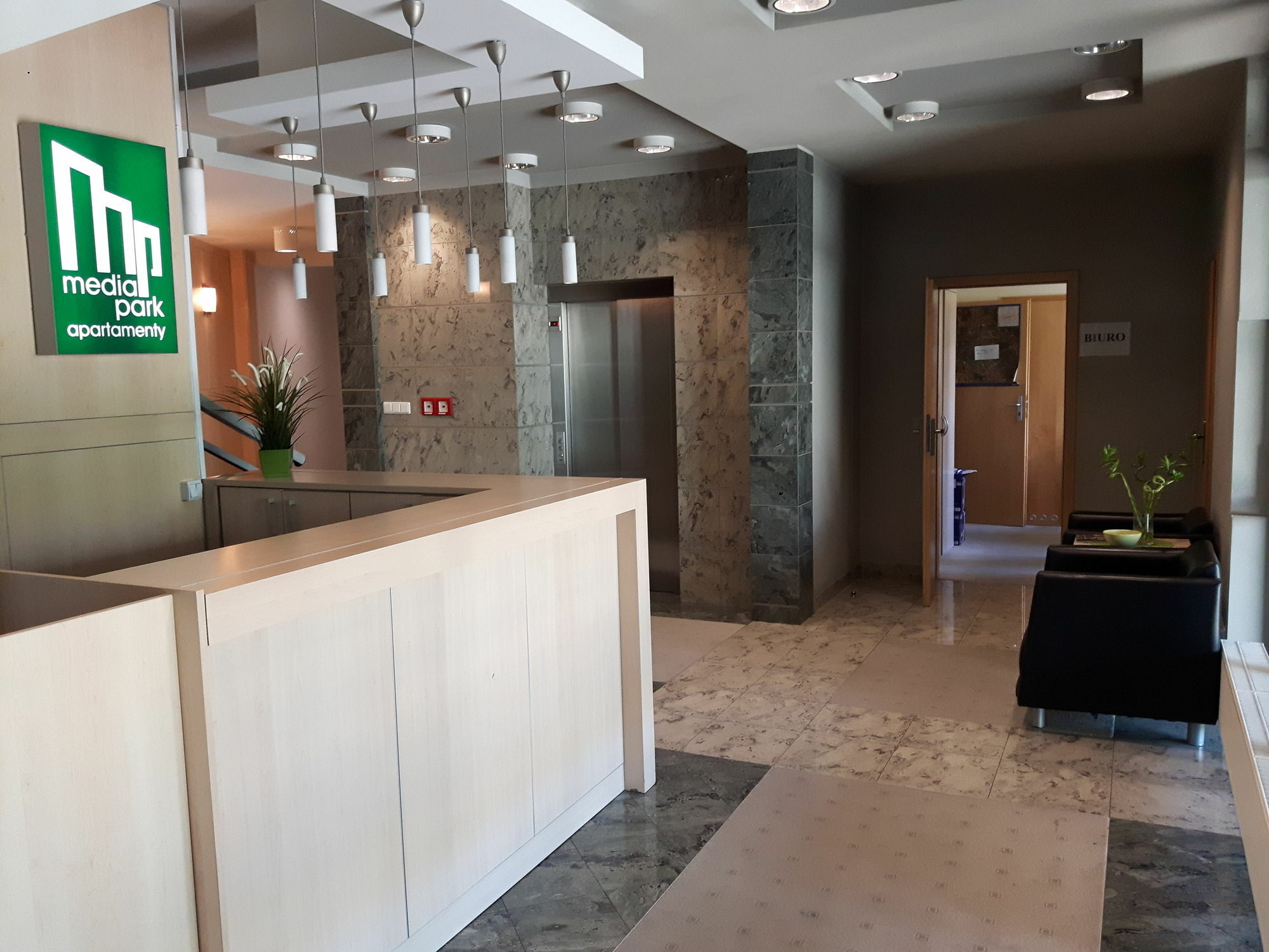 Apartamenty Media Park Варшава Екстериор снимка